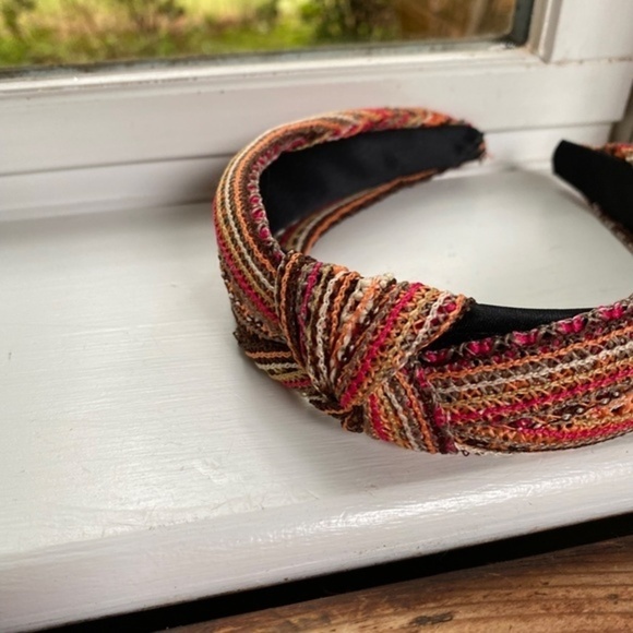 Anthropologie Crochet Knot Headband - Picture 5 of 6